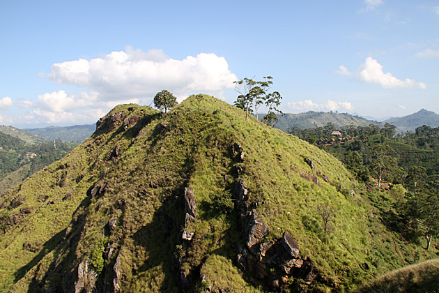 LITTLE ADAM'S PEAK - ELLA - SRI LANKA